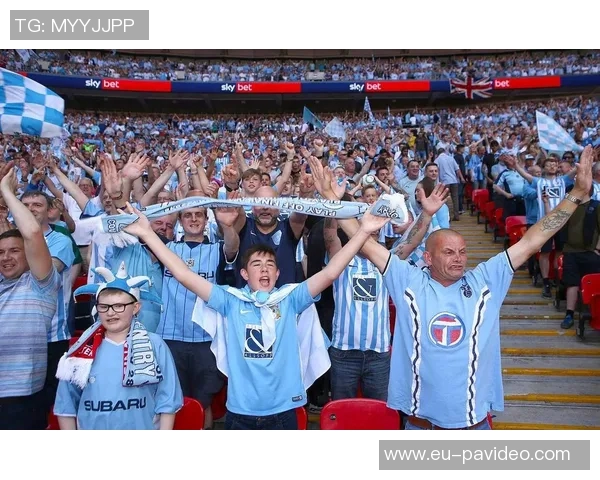 阿德莱德足球队奋勇争先努力拼搏再创辉煌新篇章